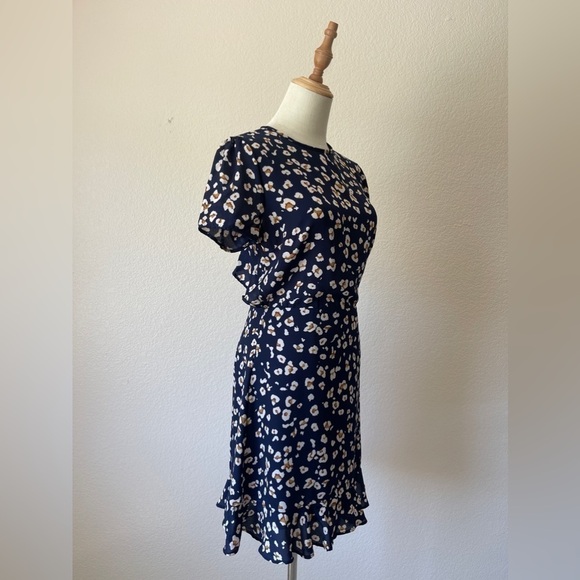 BIN#5 - Painted Threads Print Dress Medium - Picture 2 of 8